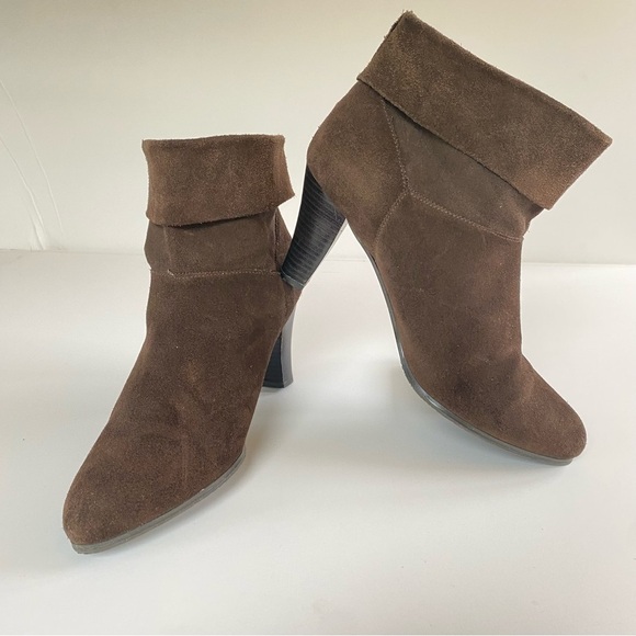 Markon Shoes - MARKON Brown Suede Ankle Boots Women’s Size  8.5 8-1/2